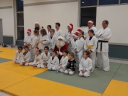 e420221217photoparcnoelnoelkarate 1685